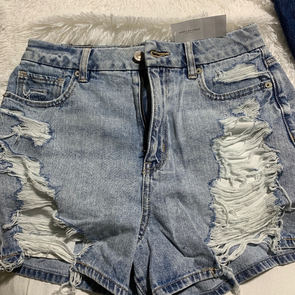 AE Denim '90s Boyfriend Short